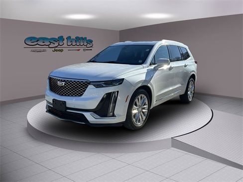 Used 2020 Cadillac XT6 Premium Luxury image 7