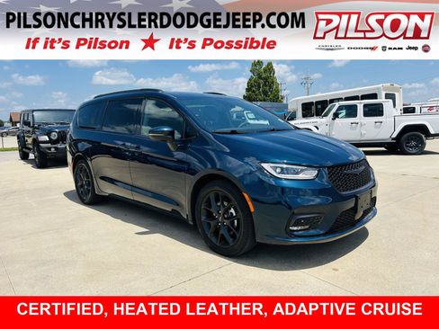 Used 2023 Chrysler Pacifica Touring-L w/ S Appearance Package FWD image 1