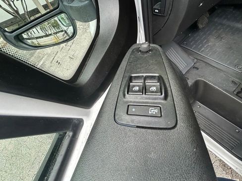 Used 2023 RAM ProMaster 2500 FWD image 13