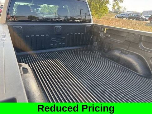 Used 2019 Chevrolet Silverado 1500 LT image 32