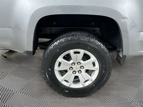 Used 2022 Chevrolet Colorado LT image 25