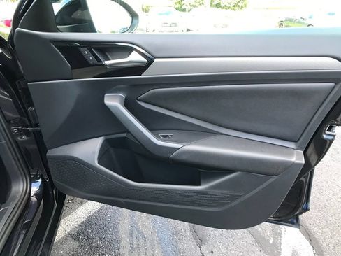 Used 2019 Volkswagen Jetta R-Line w/ R-Line Cold Weather Package FWD image 31