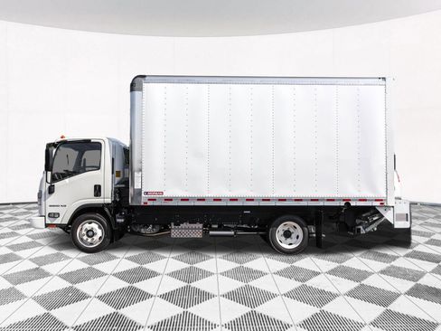 New 2025 Chevrolet Low Cab Forward 5500XG RWD image 17