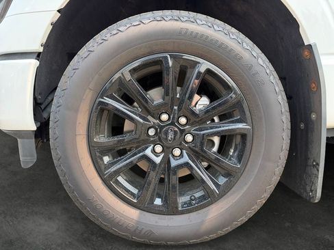 Used 2024 Ford F150 Platinum AWD/4WD image 5