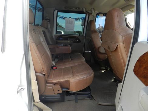 Used 2004 Ford F250 Lariat AWD/4WD image 12