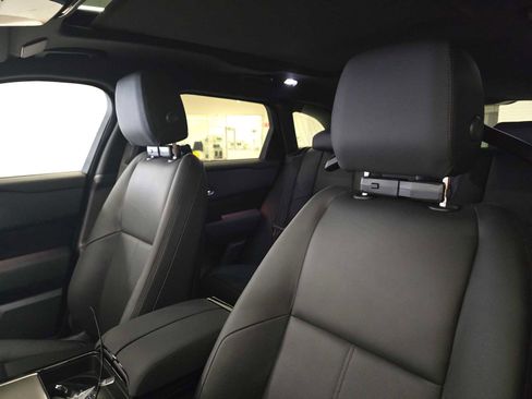 New 2026 Land Rover Range Rover Velar Dynamic SE image 21