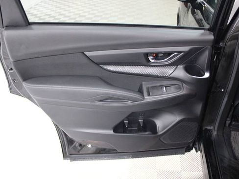 Used 2024 Subaru Ascent Premium w/ Convenience Package image 20