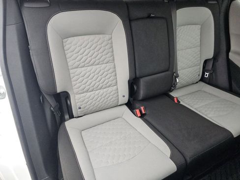 Used 2020 Chevrolet Equinox LT image 25