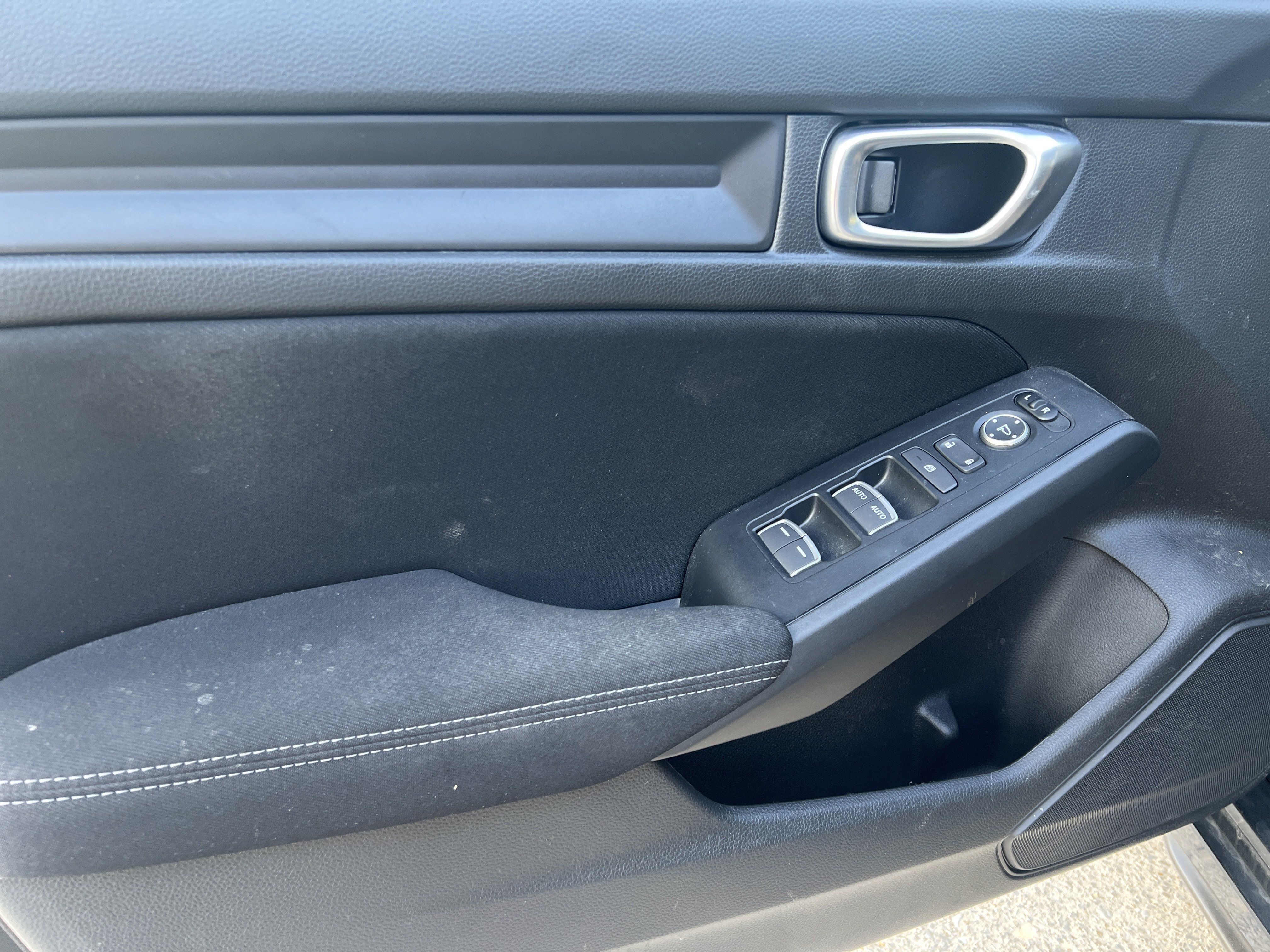 Used 2024 Honda Civic LX image 13
