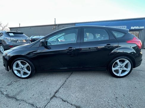 Used 2012 Ford Focus SE image 3