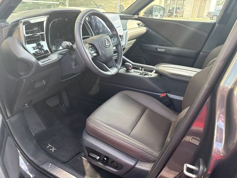 Used 2026 Lexus TX 350 AWD w/ Technology Package image 2