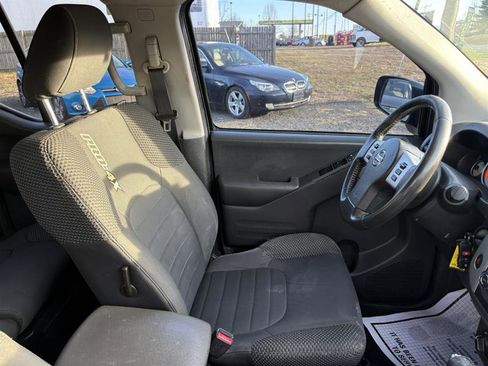 Used 2019 Nissan Frontier PRO-4X image 20