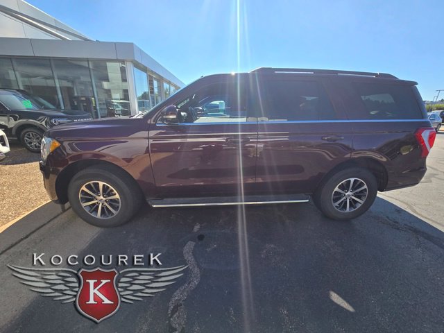 Used 2021 Ford Expedition XLT AWD/4WD image 10