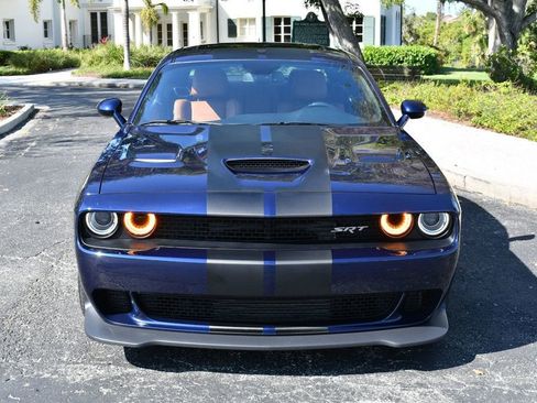 Used 2017 Dodge Challenger SRT Hellcat image 31