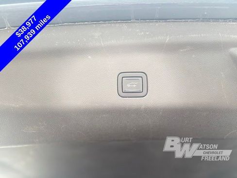 Used 2021 GMC Yukon XL SLT w/ SLT Luxury Plus Package AWD/4WD image 35