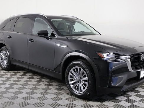 Certified 2024 MAZDA CX-90 Plug-In Hybrid w/ Preferred AWD/4WD image 4