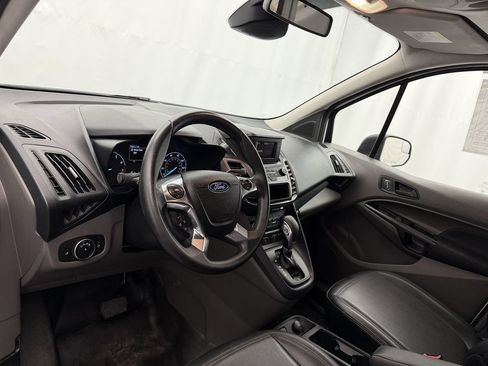 Used 2020 Ford Transit Connect XL FWD image 9