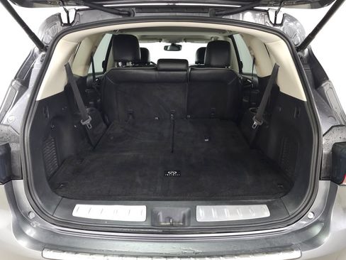 Used 2019 INFINITI QX60 Luxe w/ Essential Package AWD/4WD image 8