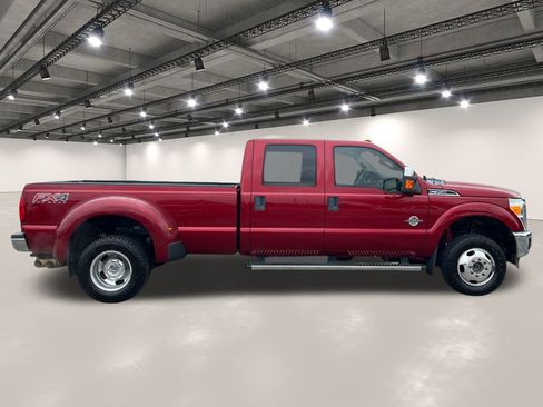 Used 2016 Ford F350 XLT w/ XLT Premium Package image 17