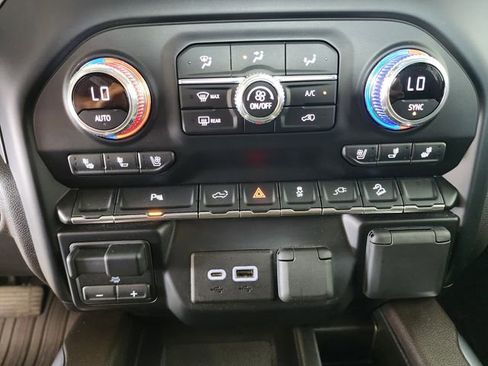 Used 2021 GMC Sierra 1500 Denali AWD/4WD image 28