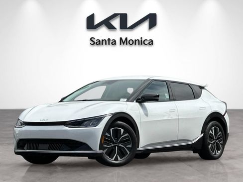 Certified 2024 Kia EV6 Light RWD image 2