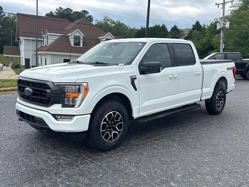 Used 2022 Ford F150 XLT w/ Equipment Group 302A High AWD/4WD image 3