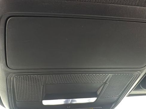 Used 2025 Chevrolet Equinox LT image 30