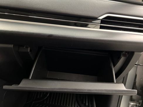 Used 2025 Mitsubishi Outlander SE FWD image 28