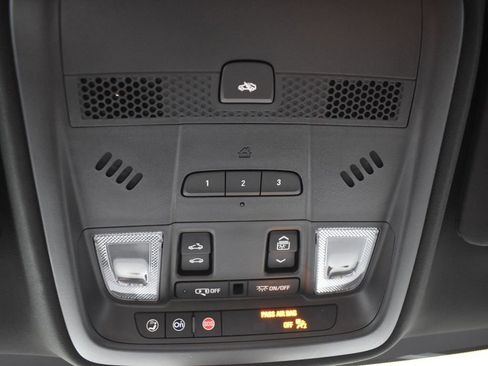 Certified 2024 Cadillac XT5 Premium Luxury w/ LPO, Floor Liner Package image 22