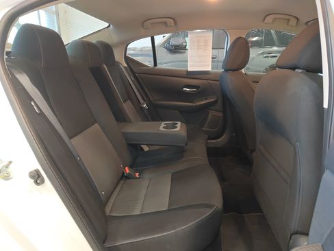 Used 2020 Nissan Sentra SV image 15