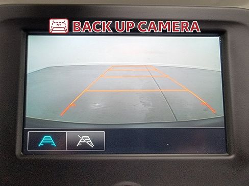 Used 2018 Chevrolet Equinox LT FWD image 22