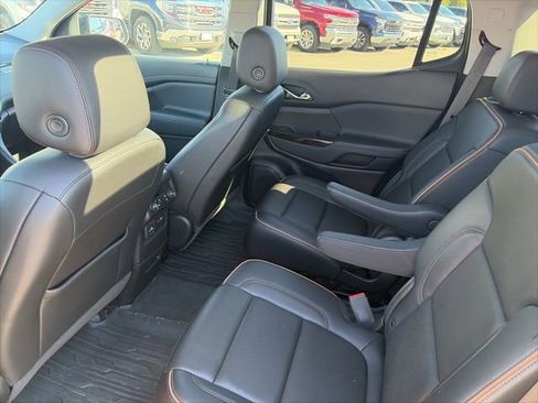Used 2023 GMC Acadia AT4 w/ Preferred Package image 11