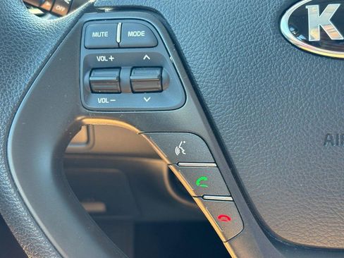 Used 2018 Kia Forte LX FWD image 20