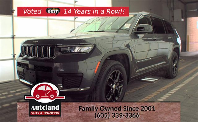 Used 2024 Jeep Grand Cherokee L Laredo w/ Luxury Tech Group I AWD/4WD image 1
