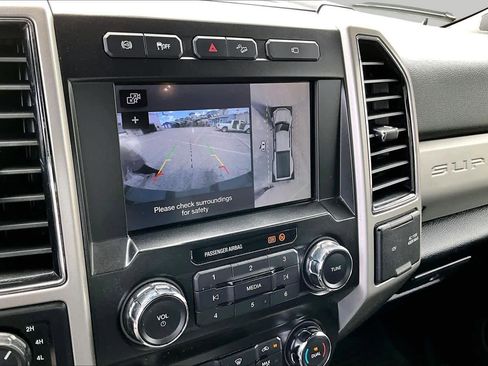 Used 2019 Ford F450 Lariat w/ Lariat Ultimate Package AWD/4WD image 31