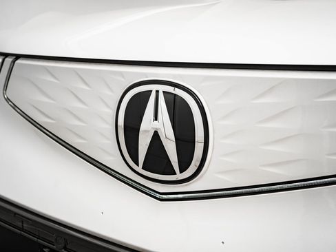 Certified 2024 Acura ZDX A-Spec image 3