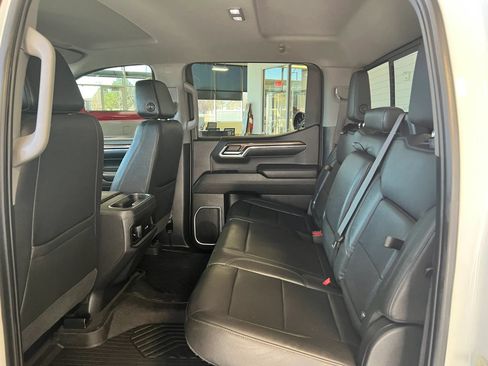 Used 2022 Chevrolet Silverado 1500 RST w/ Convenience Package II AWD/4WD image 22