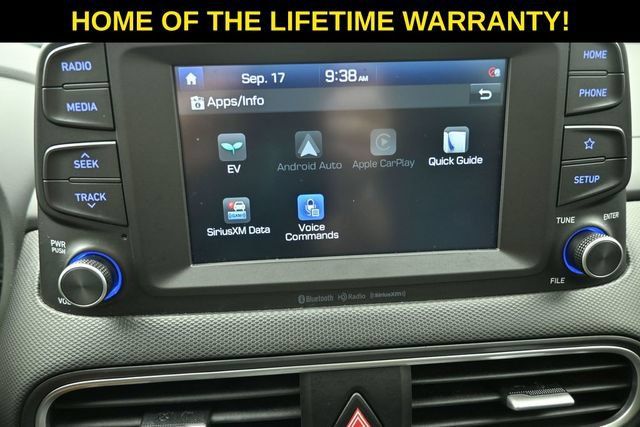 Used 2020 Hyundai Kona Limited w/ Cargo Package FWD image 23