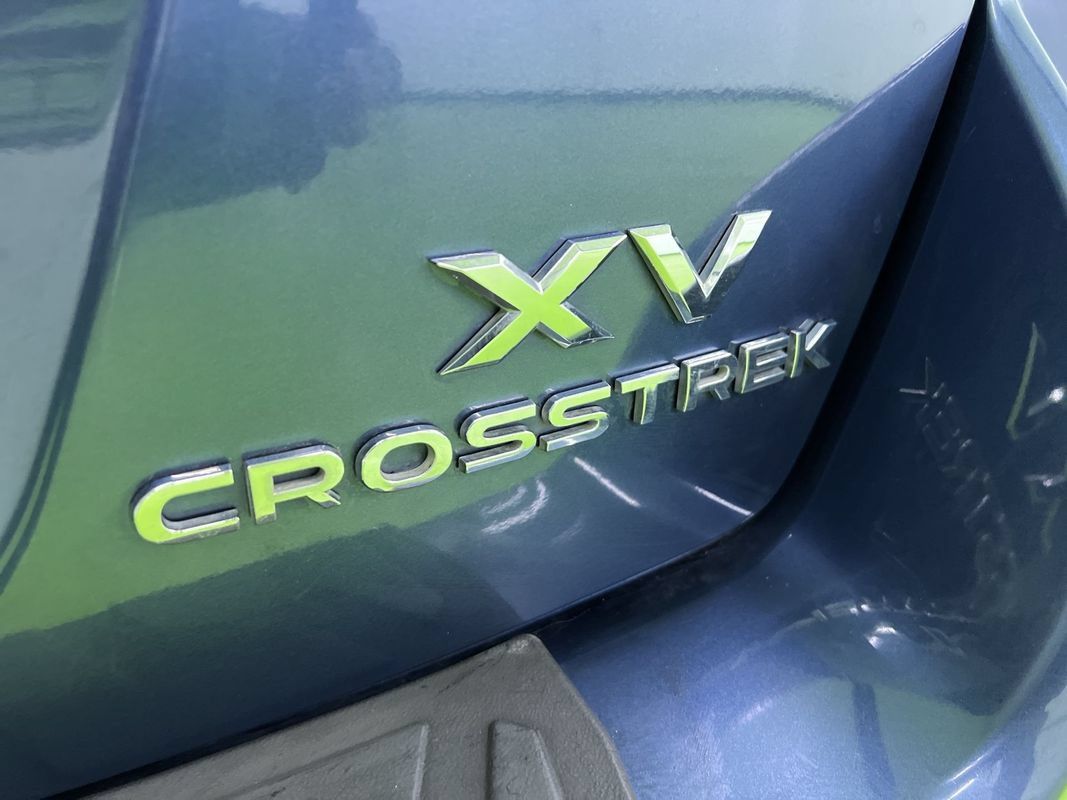 Used 2013 Subaru Crosstrek 2.0i Limited w/ Popular Pkg 2 AWD/4WD image 14
