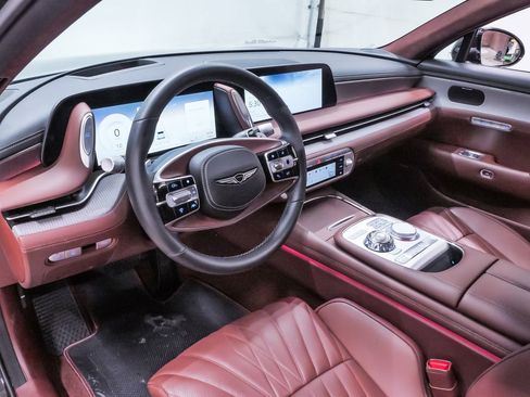 Certified 2023 Genesis G90 3.5T image 2