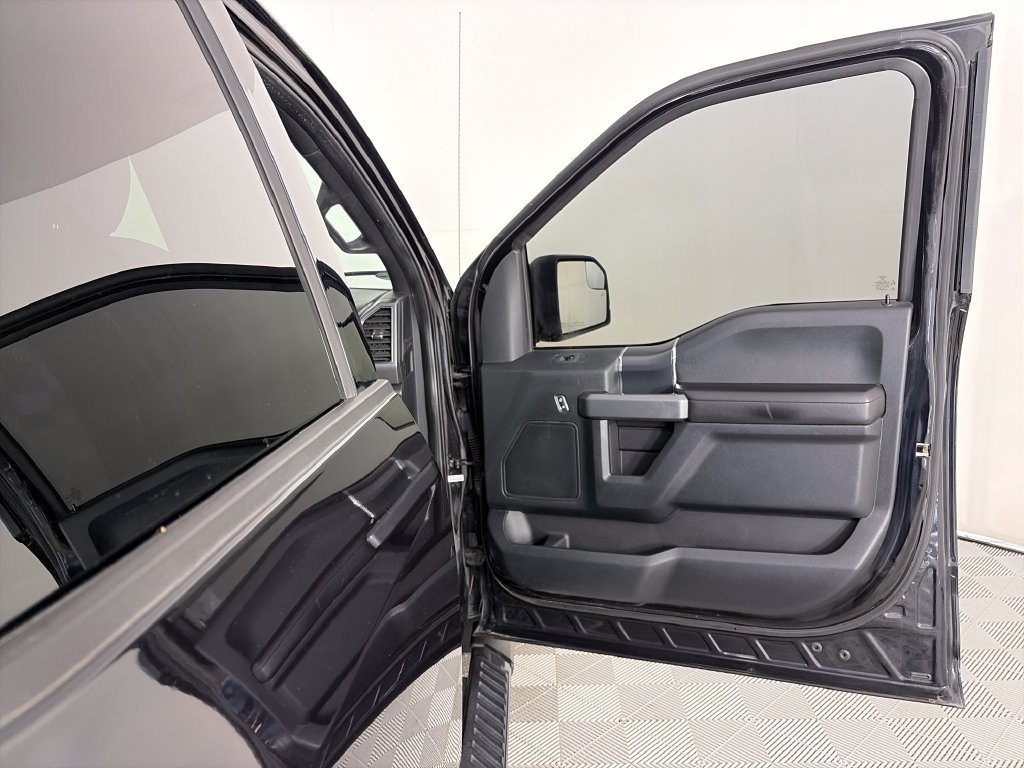Certified 2019 Ford F150 XLT w/ Equipment Group 302A Luxury AWD/4WD image 30