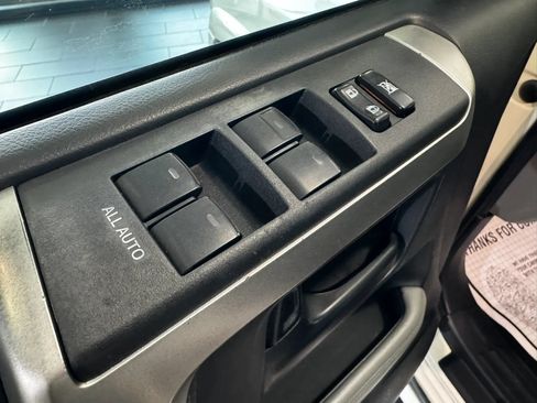 Used 2011 Toyota 4Runner SR5 w/ Premium Pkg w/Leather AWD/4WD image 21
