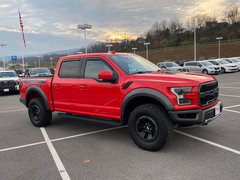 Used 2019 Ford F150 Raptor w/ Equipment Group 802A Luxury image 7
