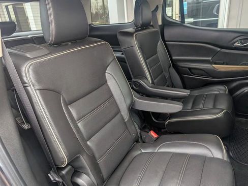 Used 2018 GMC Acadia Denali image 24