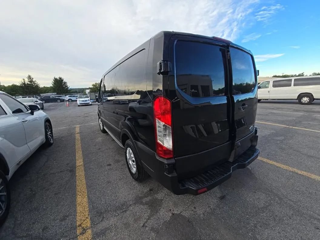 Used 2019 Ford Transit 150 130 Low Roof w/ Exterior Upgrade Package RWD image 2