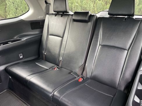 Used 2024 Toyota Grand Highlander XLE image 24