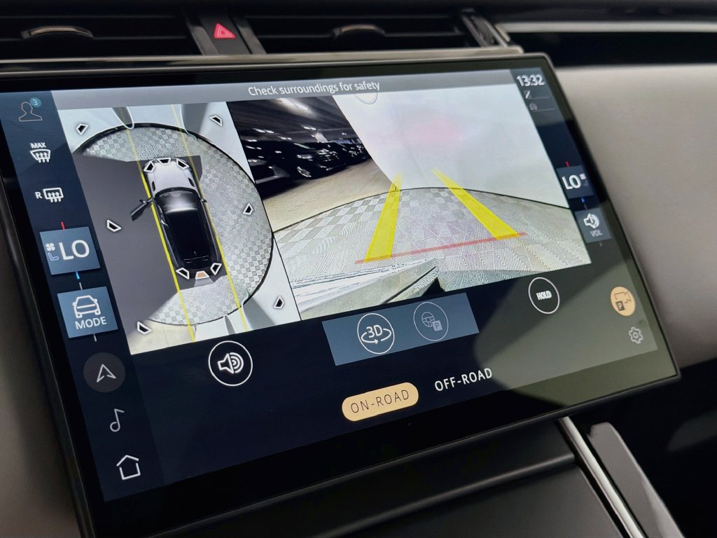 New 2026 Land Rover Range Rover Velar S AWD/4WD image 14