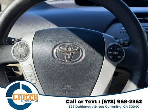 Used 2015 Toyota Prius Two image 26