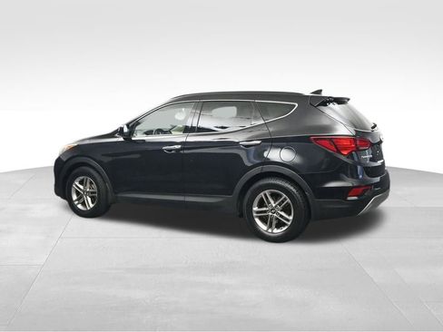 Used 2017 Hyundai Santa Fe Sport image 3