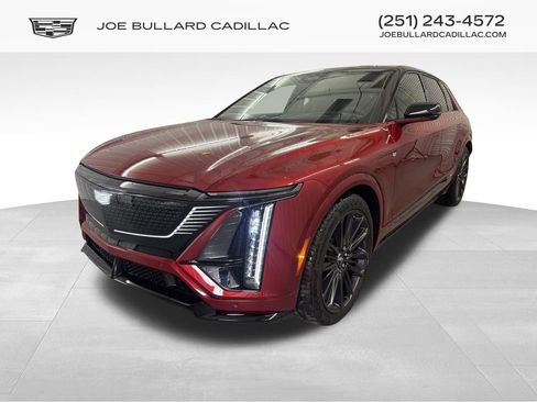 New 2026 Cadillac Lyriq V w/ LPO, Floor Liner Package image 13